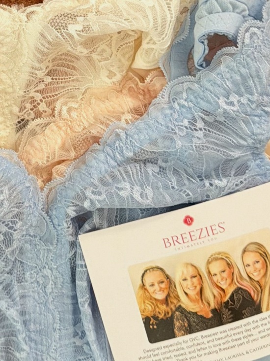 Breezies Other - Breezies Lace No Wire Bra Trio in Light Blue, Cream & Peach- NEw 1X